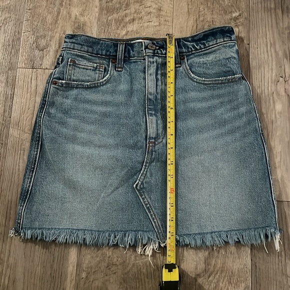 NWT Abercrombie & Fitch Ultra High Rise Denim Skirt. - Picture 8 of 9